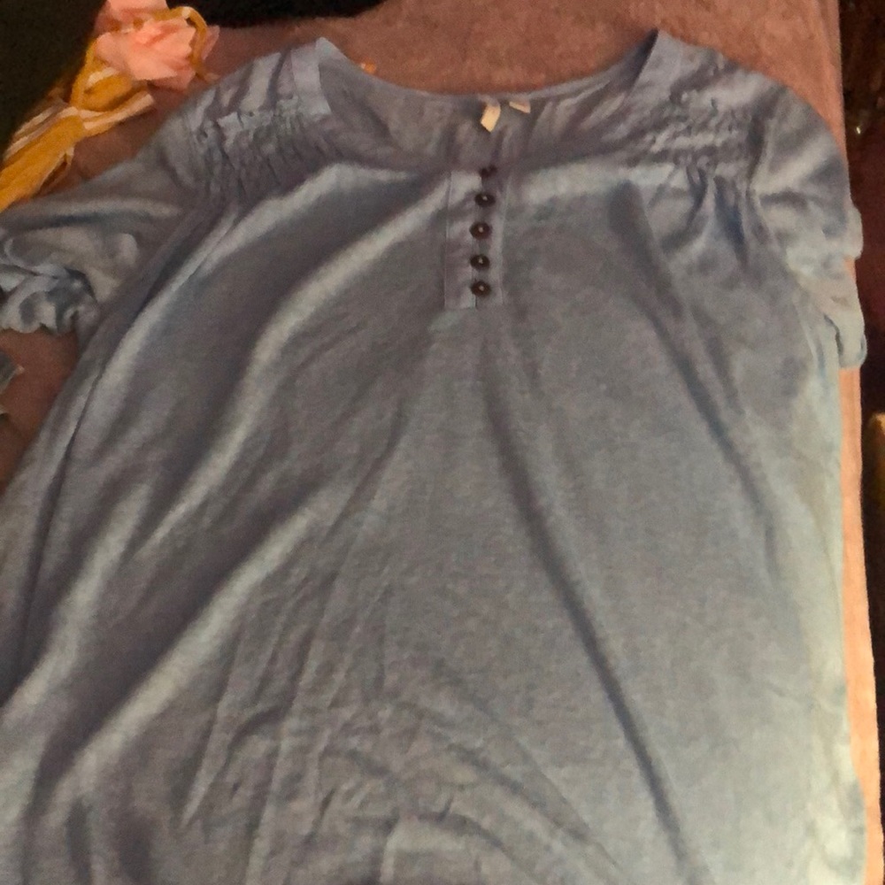 Brand new without tags never tried on runched top C